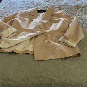 Woman’s dress jacket